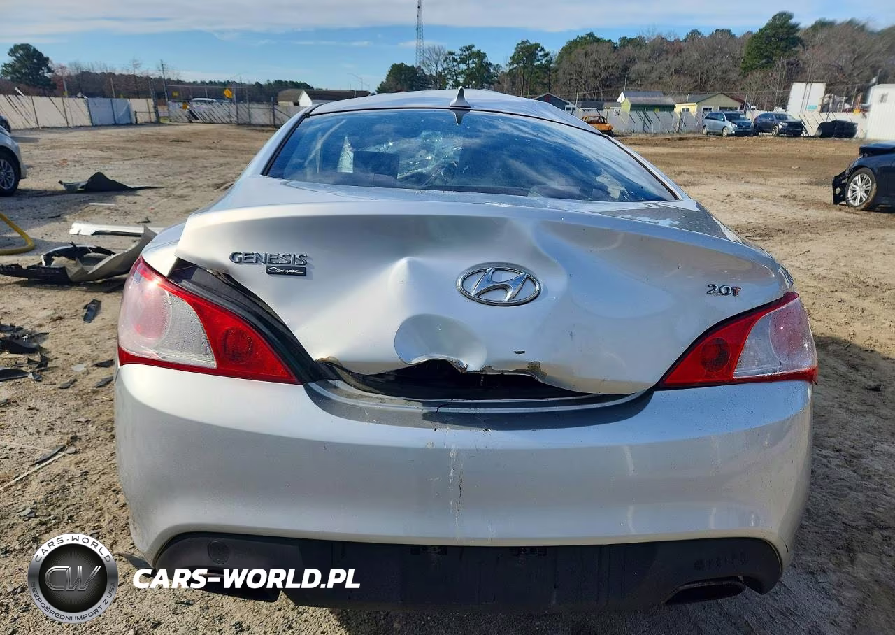 2010 Hyundai Genesis Coupe 2.0T VIN:KMHHT6KD6AU028680 - 6