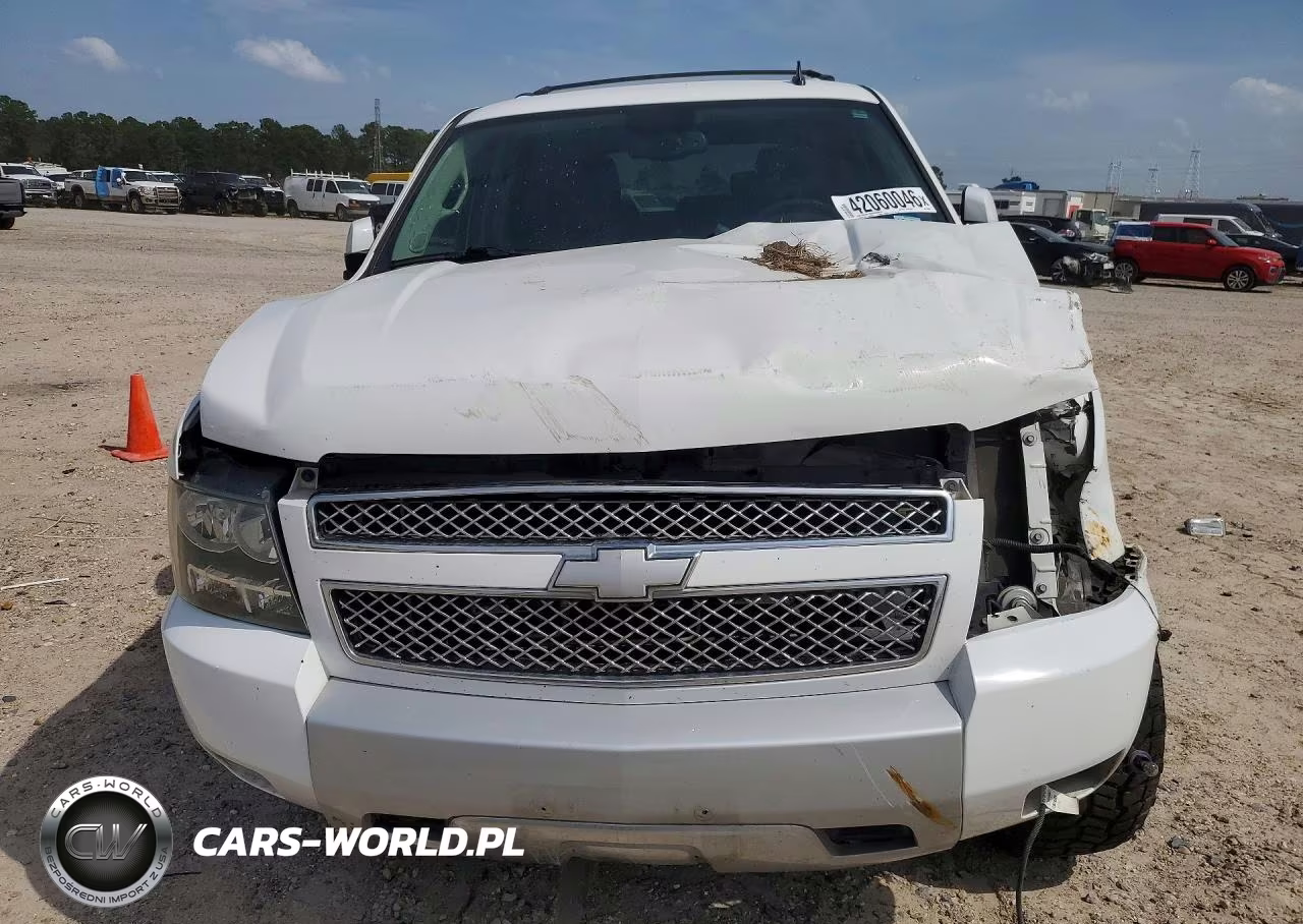 2014 Chevrolet Tahoe K1500 Lt VIN:1GNSKBE0XER209540 - 5