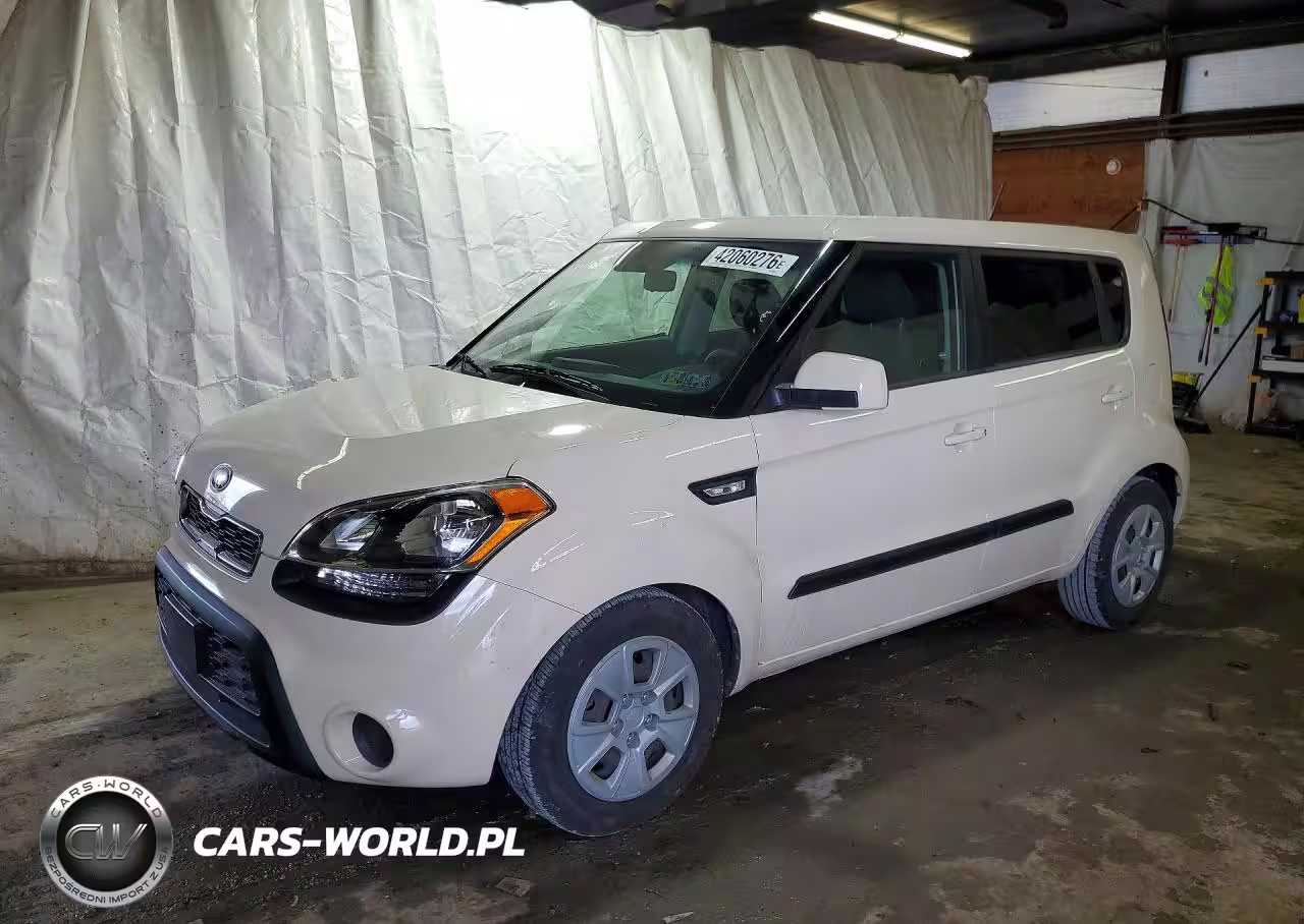 2013 Kia Soul Base