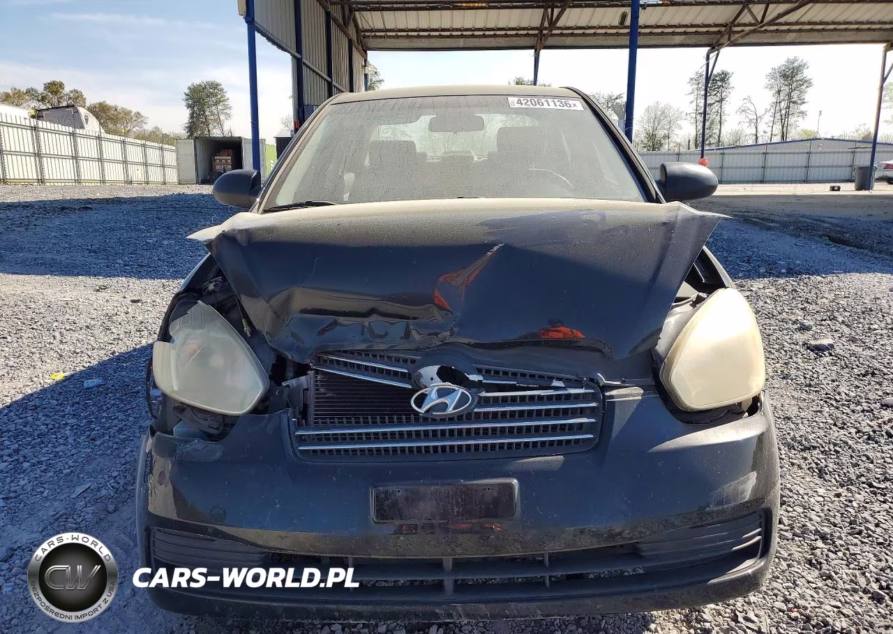 2009 Hyundai Accent Gls VIN:KMHCM46C39U292447 - 5