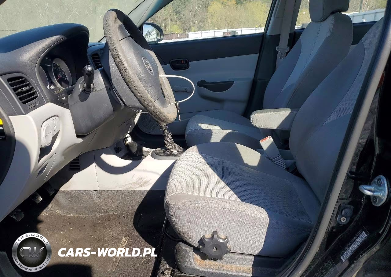 2009 Hyundai Accent Gls VIN:KMHCM46C39U292447 - 7