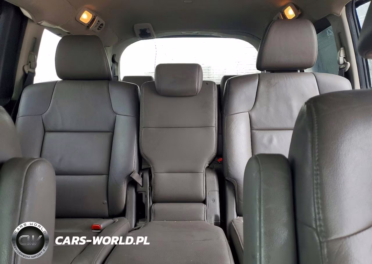 2012 Honda Odyssey Touring VIN:5FNRL5H92CB126140 - 10
