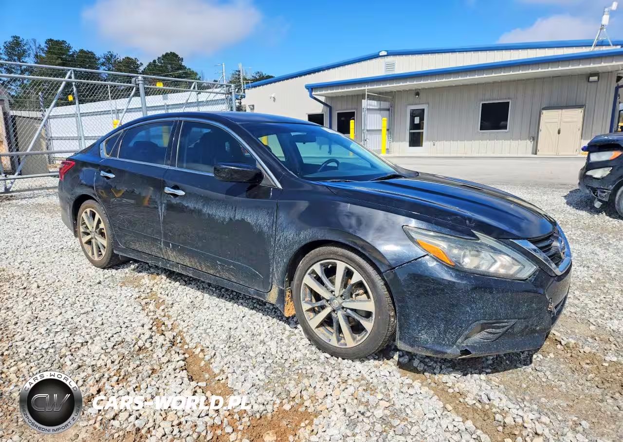 2017 Nissan Altima 2.5 Sr VIN:1N4AL3AP6HC167827 - 4