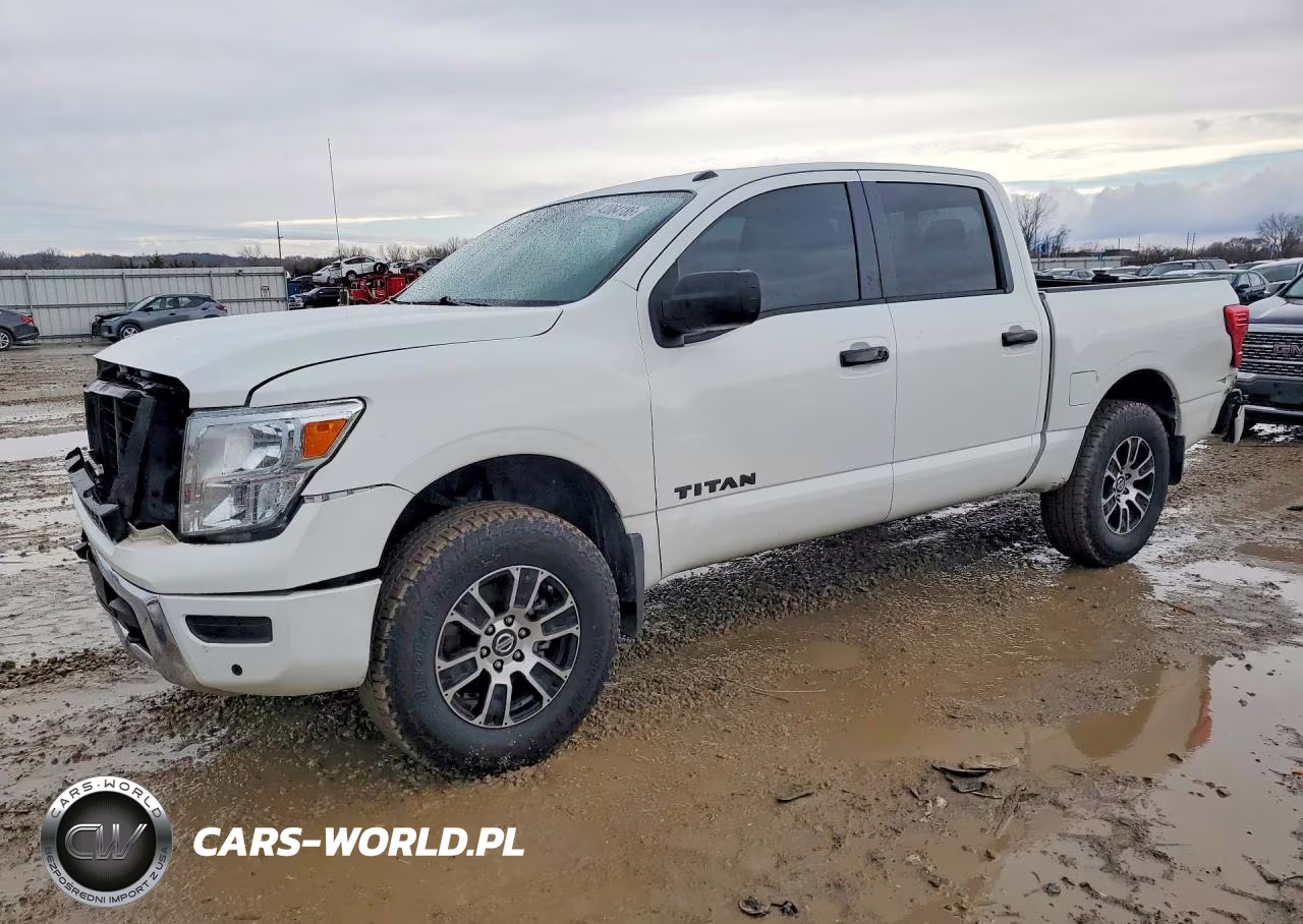 2021 Nissan Titan Sv