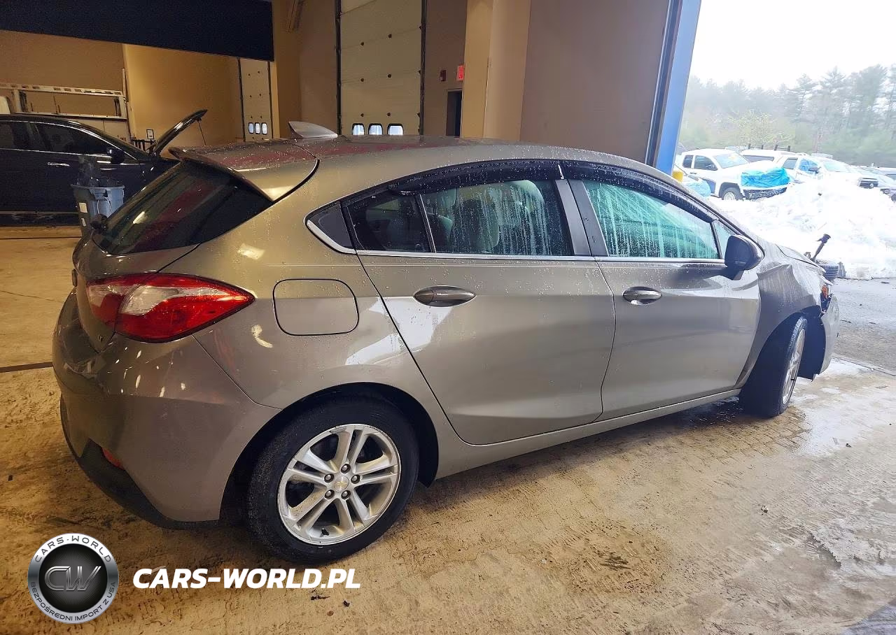 2017 Chevrolet Cruze Lt VIN:3G1BE6SM6HS565573 - 3