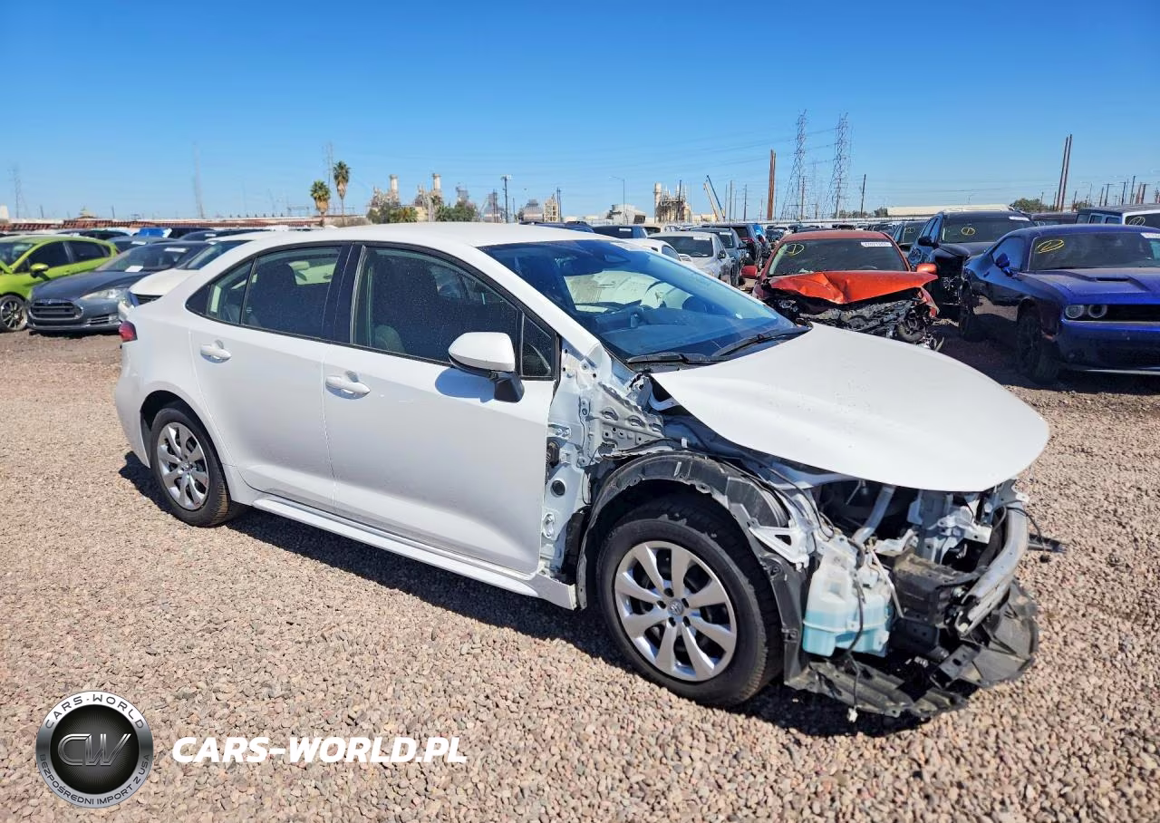 2024 Toyota Corolla Hybrid Le VIN:JTDBCMFE3R3036142 - 4