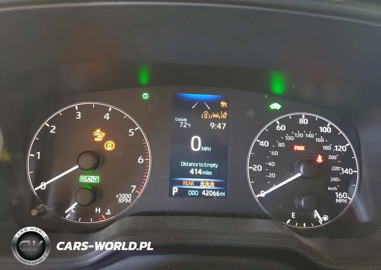 2024 Toyota Corolla Hybrid Le VIN:JTDBCMFE3R3036142 - 9
