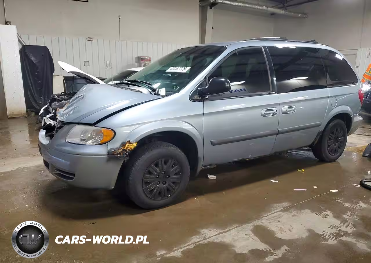 2005 Chrysler Town & Country