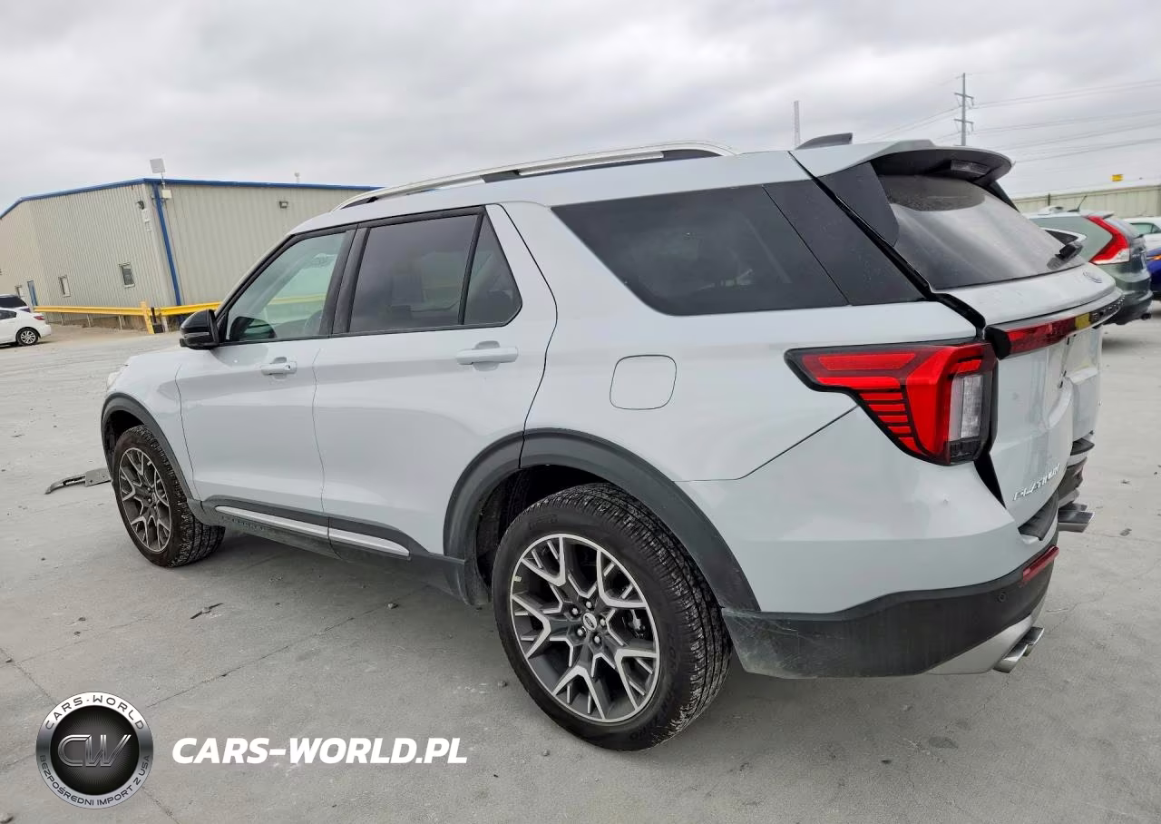 2025 Ford Explorer Platinum VIN:1FMWK8HC2SGC81841 - 2