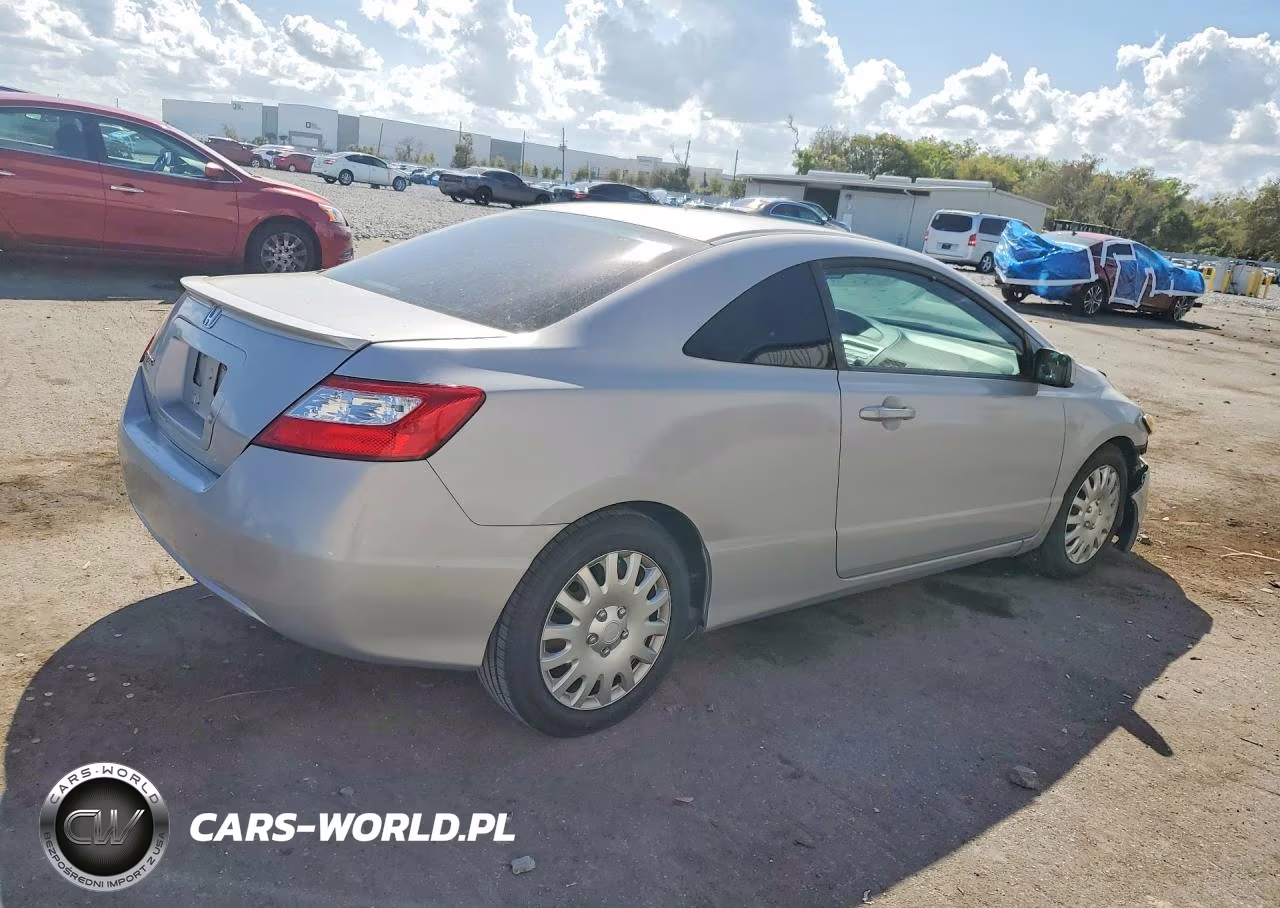 2008 Honda Civic Lx VIN:2HGFG12618H576718 - 3