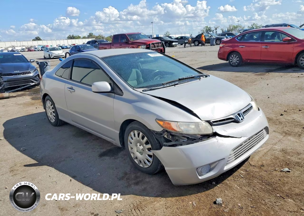 2008 Honda Civic Lx VIN:2HGFG12618H576718 - 4