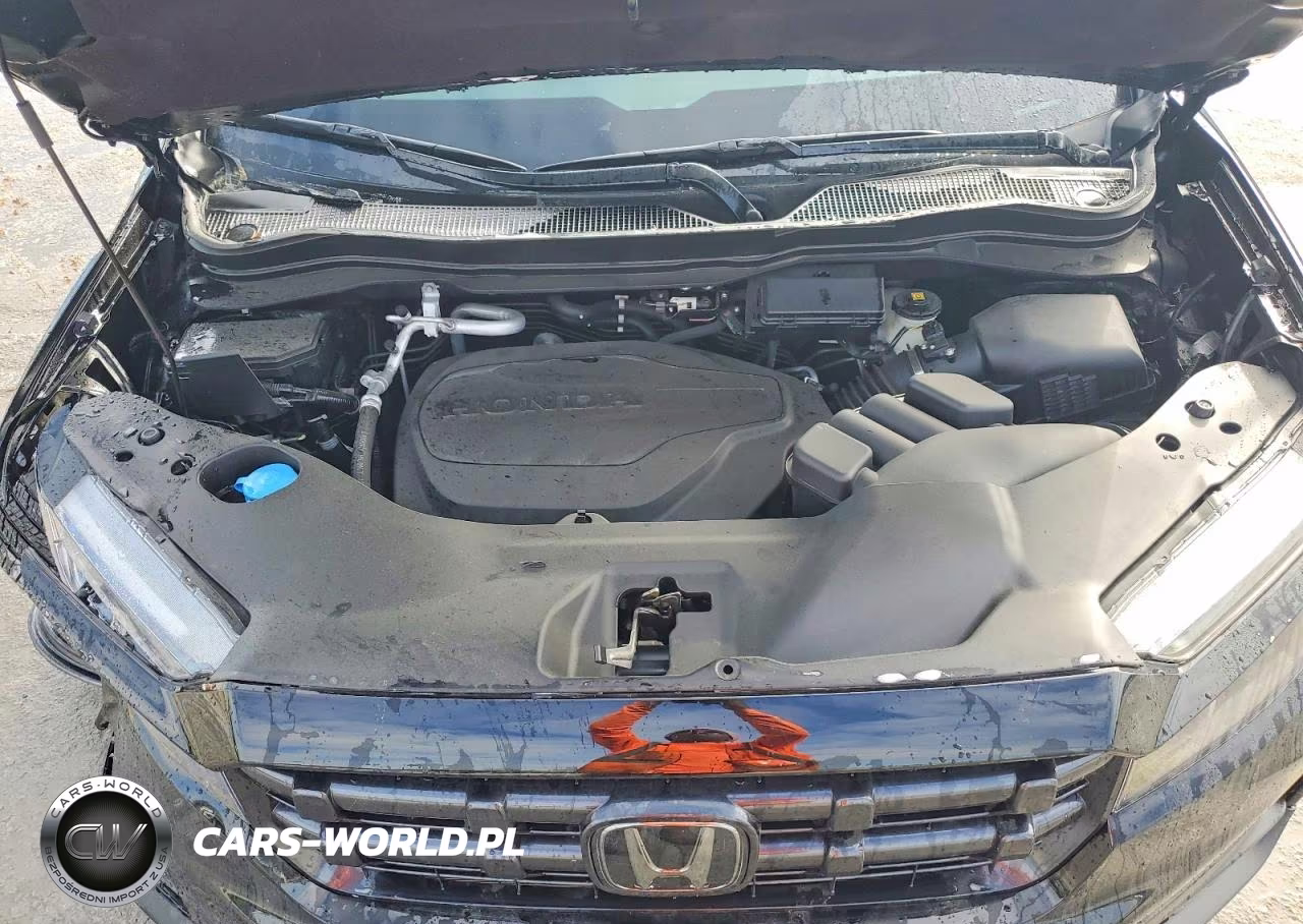 2025 Honda Ridgeline Sport VIN:5FPYK3F19SB004445 - 11
