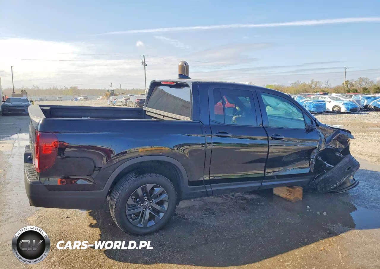 2025 Honda Ridgeline Sport VIN:5FPYK3F19SB004445 - 3