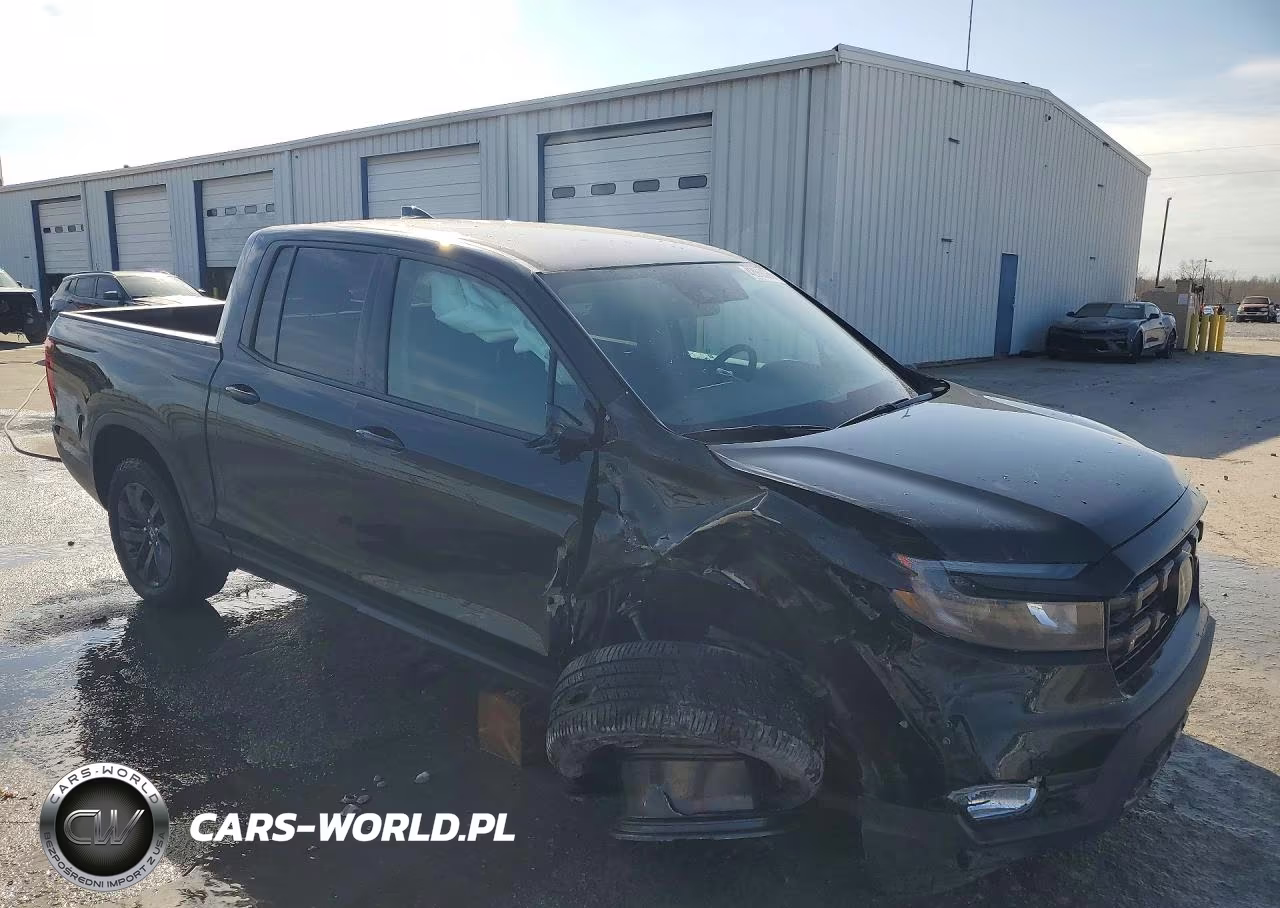2025 Honda Ridgeline Sport VIN:5FPYK3F19SB004445 - 4