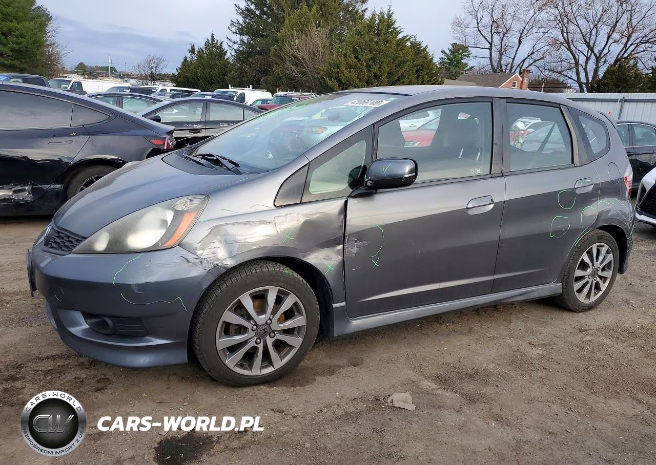 2013 Honda Fit Sport
