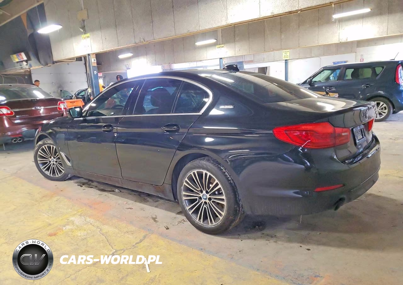 2019 BMW 530E VIN:WBAJA9C50KB393290 - 2