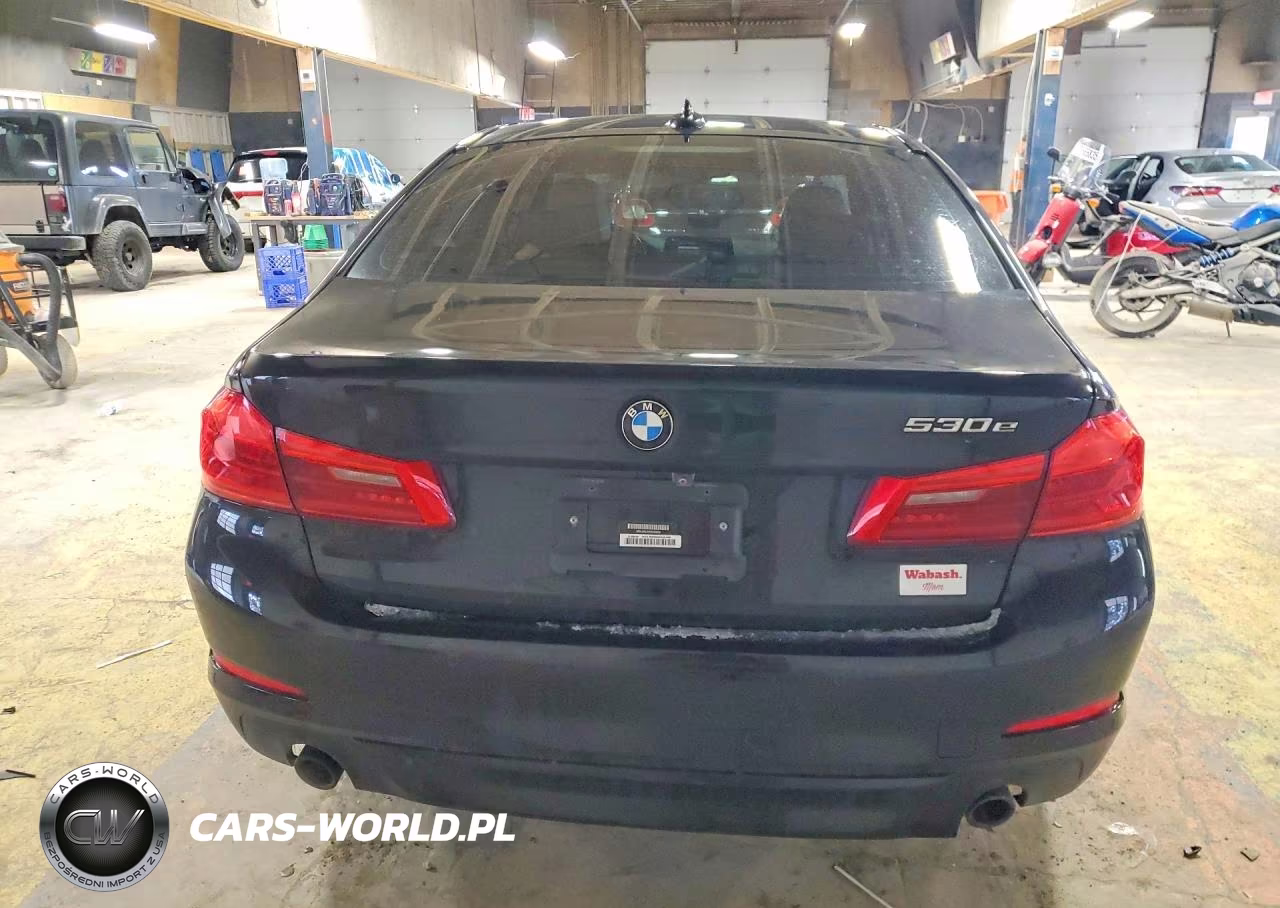 2019 BMW 530E VIN:WBAJA9C50KB393290 - 6