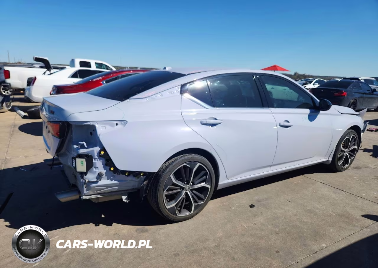 2024 Nissan Altima 2.5 Sr VIN:1N4BL4CV5RN311878 - 3