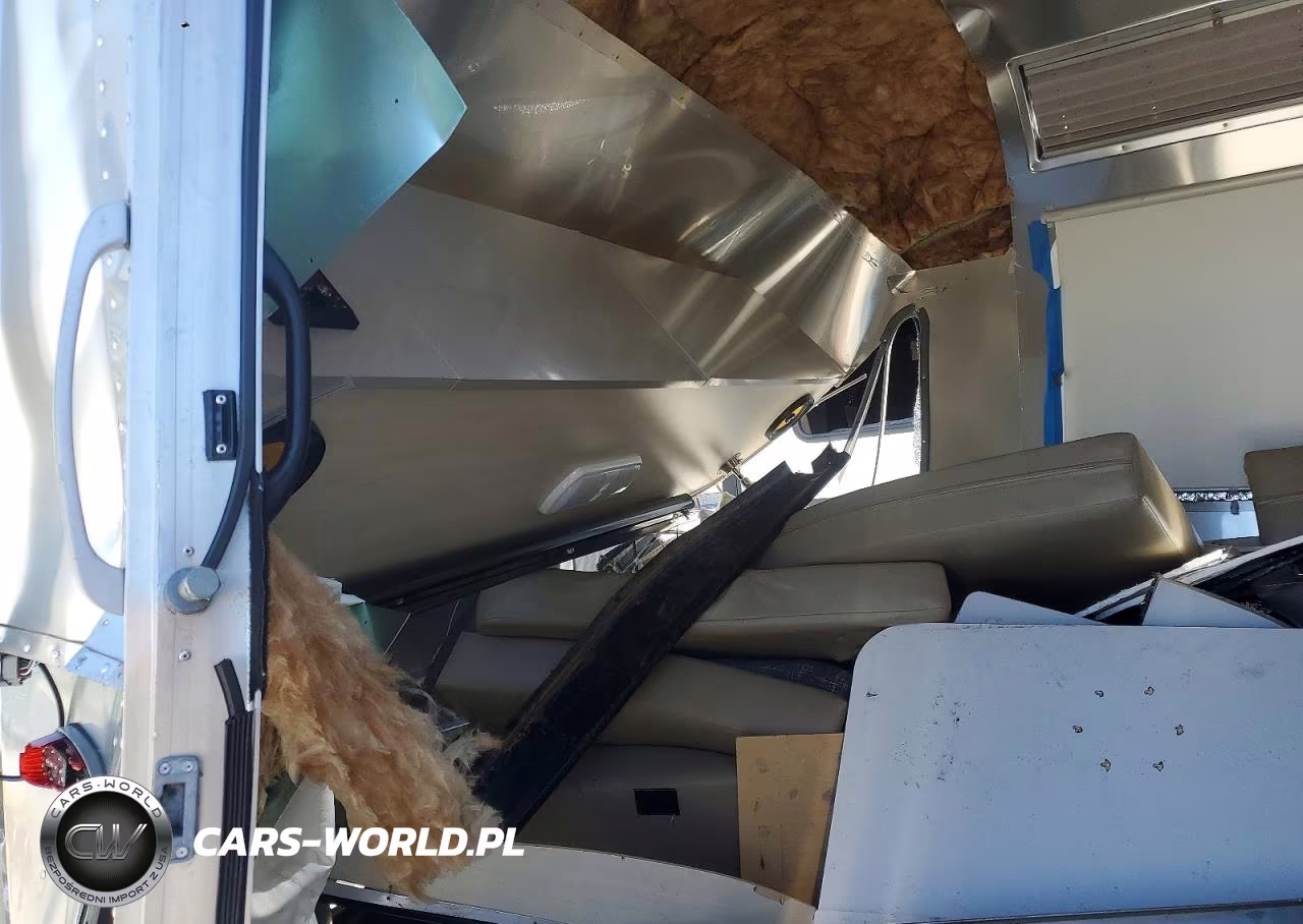 2021 Airstream Camper VIN:1STT9YL27MJ555799 - 6