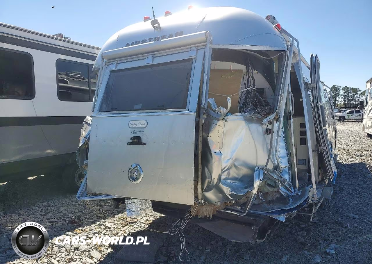 2021 Airstream Camper VIN:1STT9YL27MJ555799 - 9