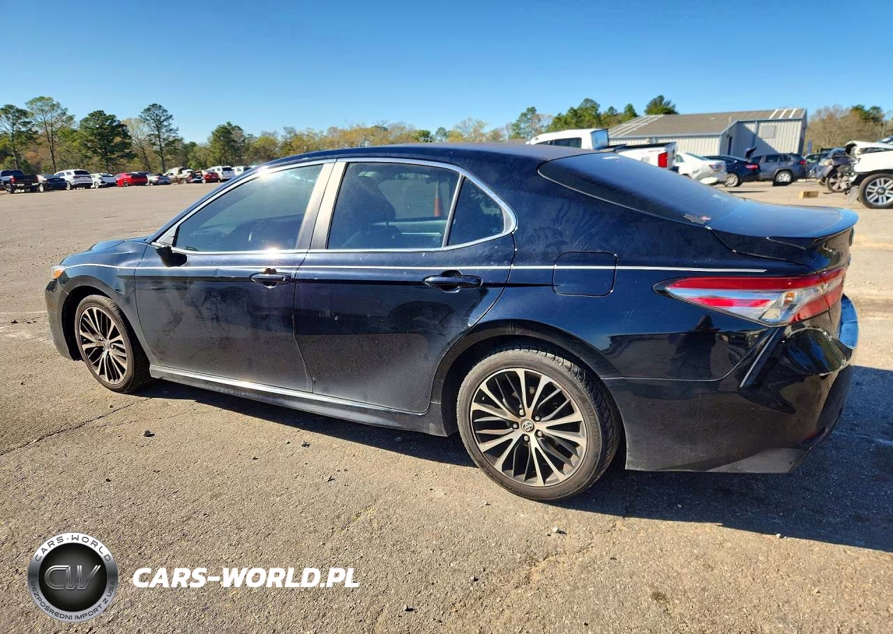 2018 Toyota Camry Se VIN:4T1B11HK7JU561884 - 2