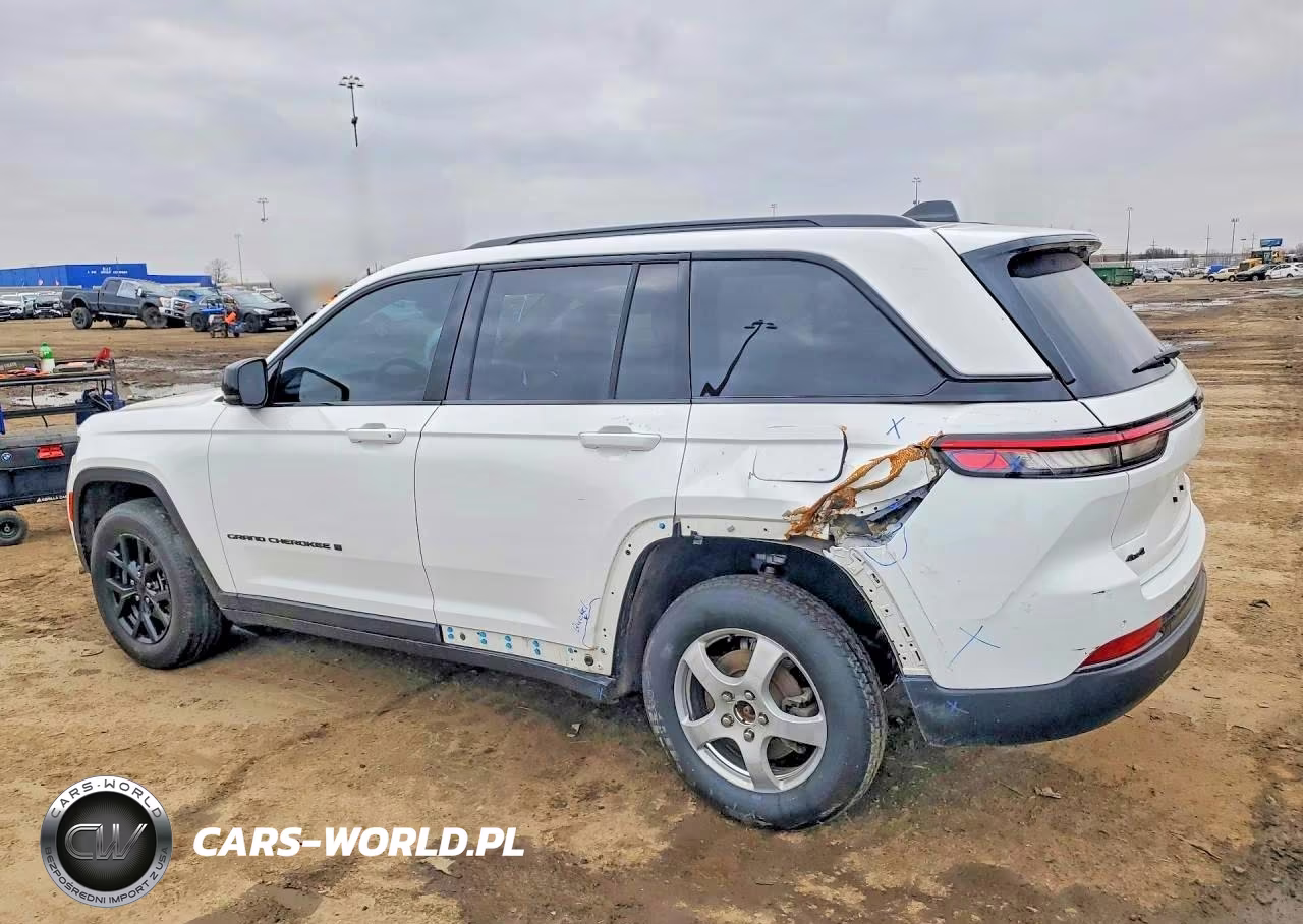 2024 Jeep Grand Cherokee Laredo VIN:1C4RJHAG3RC702033 - 2