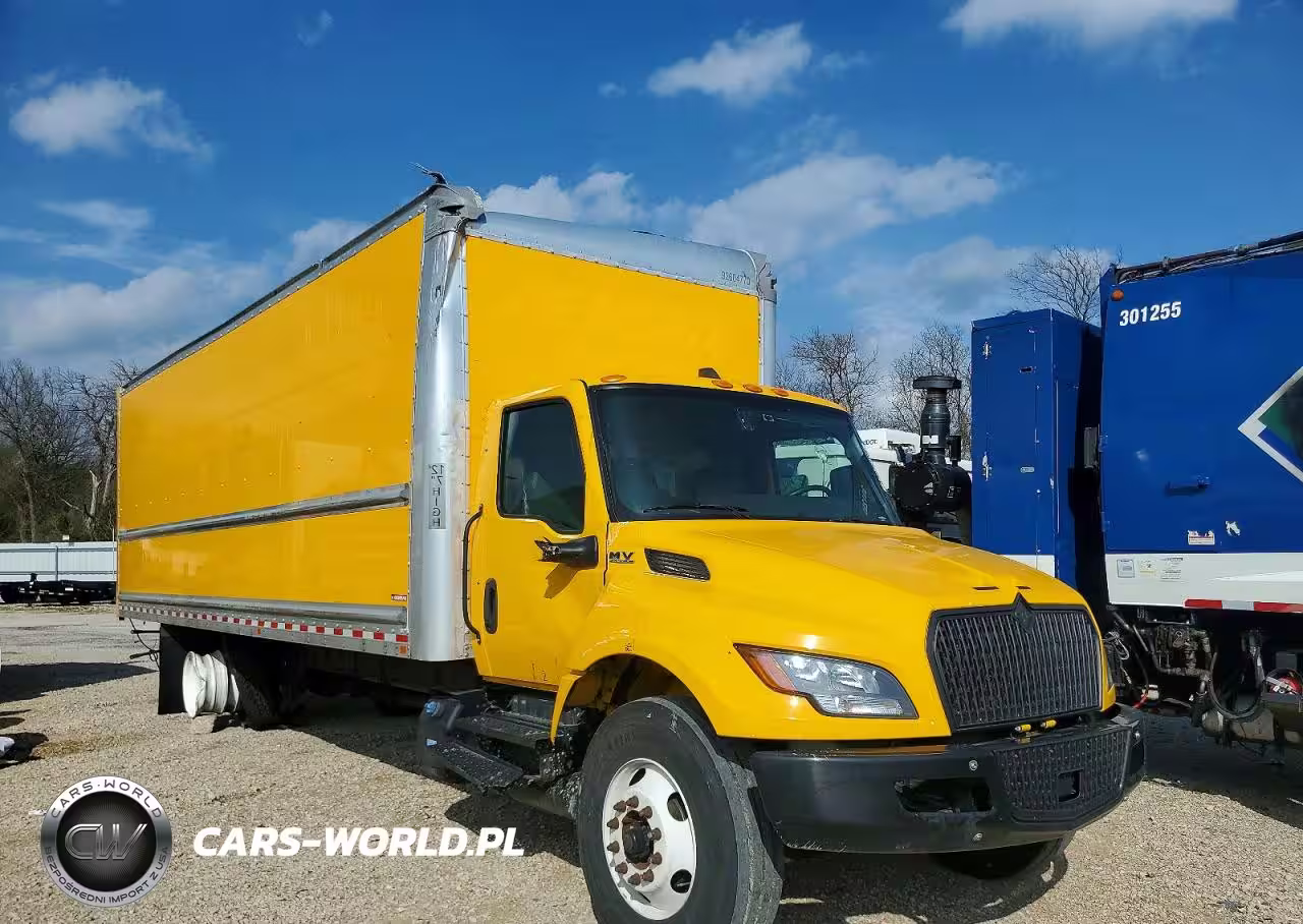 2023 International Mv607 Box Truck