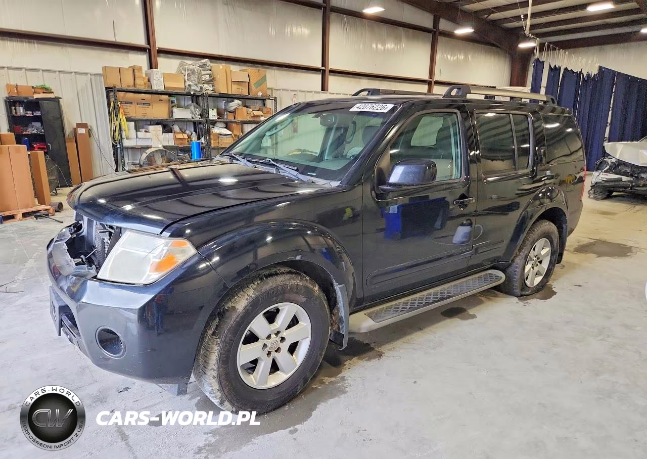 2011 Nissan Pathfinder S