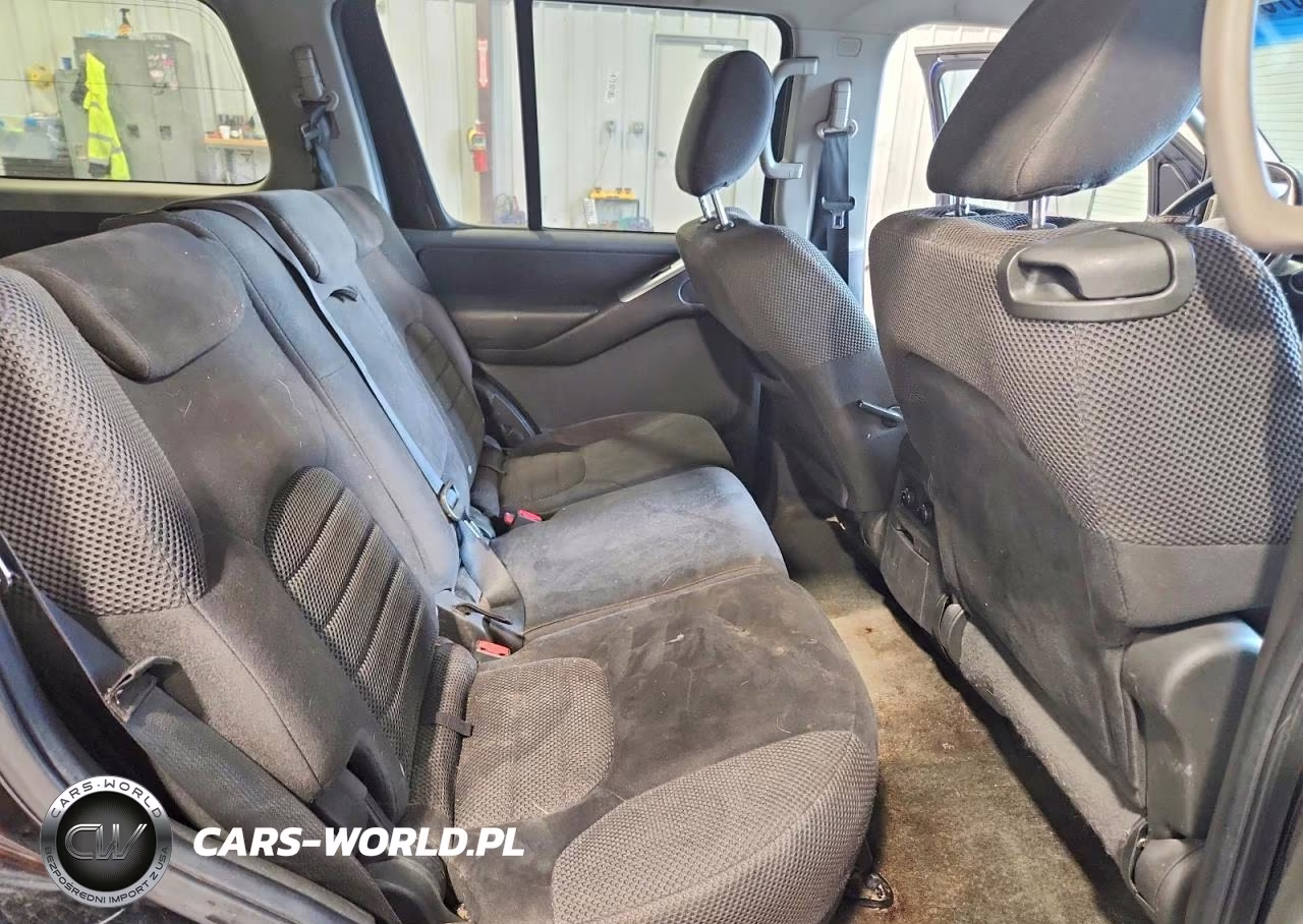 2011 Nissan Pathfinder S VIN:5N1AR1NN5BC628380 - 11
