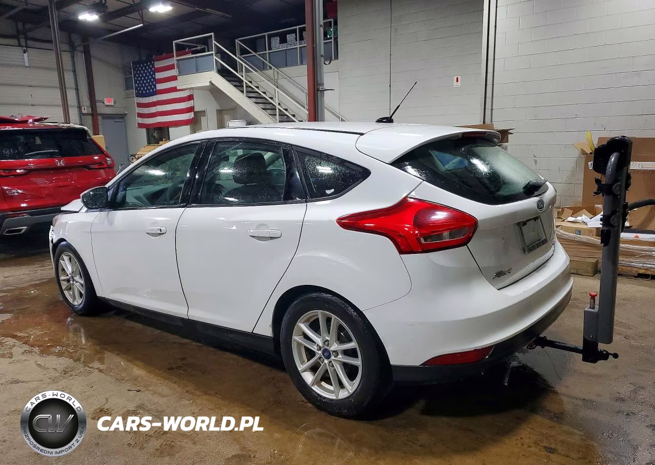 2016 Ford Focus Se VIN:1FADP3K25GL279084 - 2