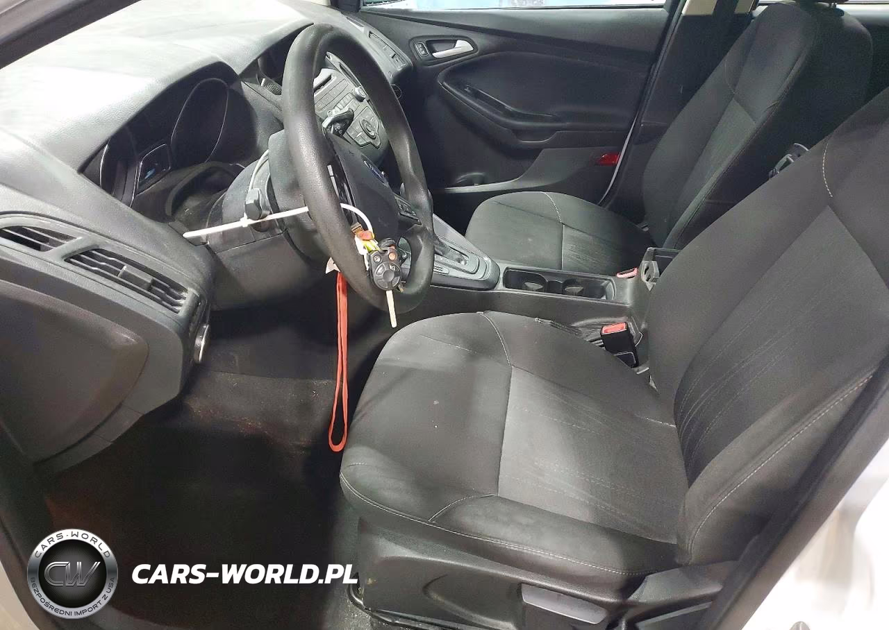 2016 Ford Focus Se VIN:1FADP3K25GL279084 - 7