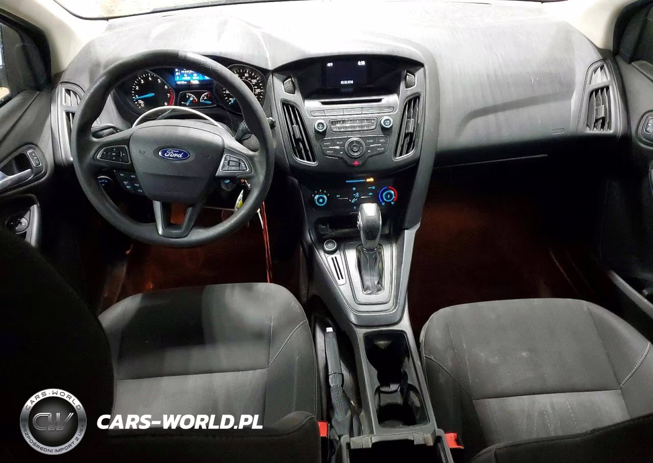 2016 Ford Focus Se VIN:1FADP3K25GL279084 - 8
