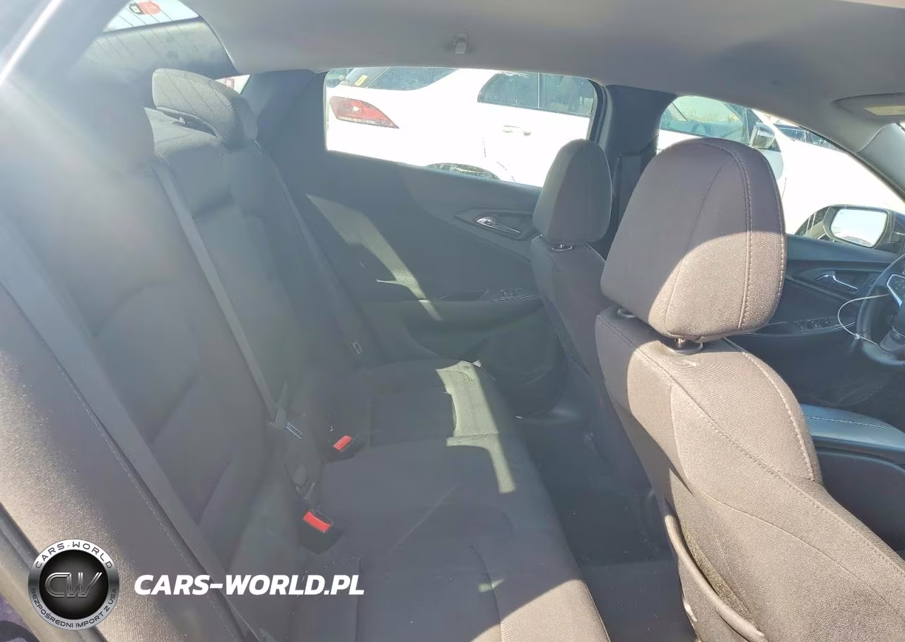 2017 Chevrolet Malibu Lt VIN:1G1ZE5ST3HF191265 - 10