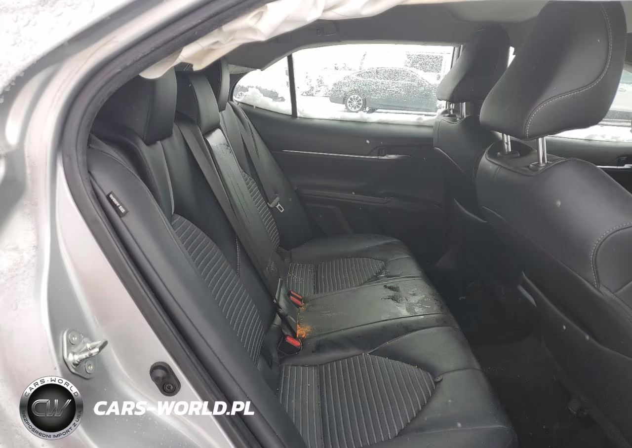 2020 Toyota Camry Se VIN:4T1G11AK9LU399520 - 10
