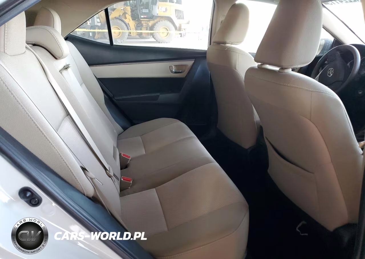 2015 Toyota Corolla L VIN:5YFBURHE9FP336553 - 10