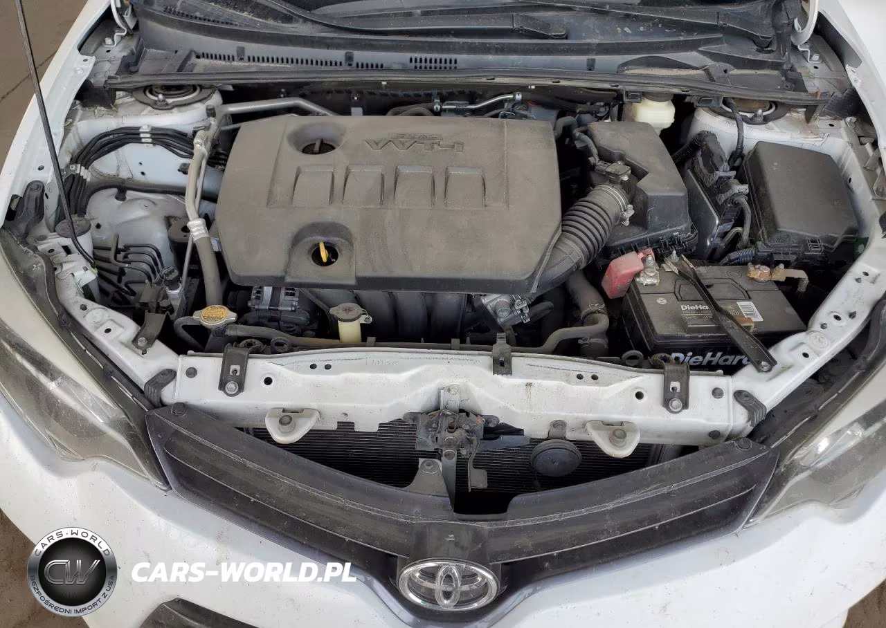 2015 Toyota Corolla L VIN:5YFBURHE9FP336553 - 11