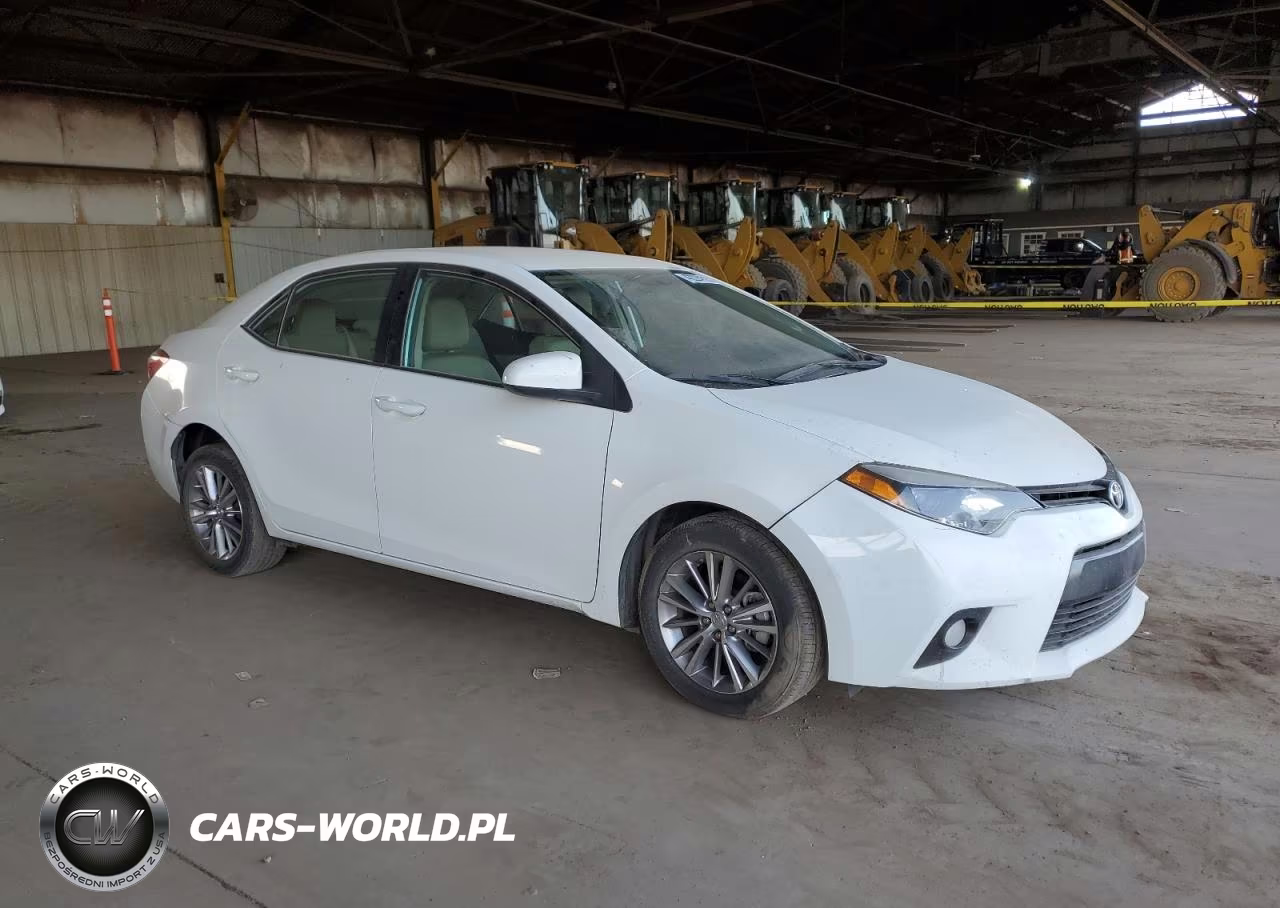2015 Toyota Corolla L VIN:5YFBURHE9FP336553 - 4