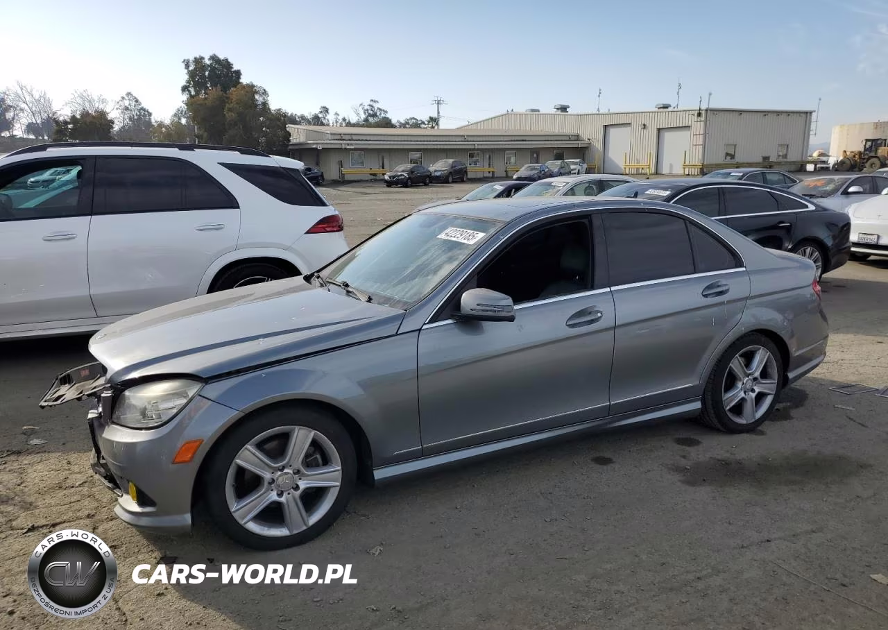 2010 Mercedes-Benz C 300