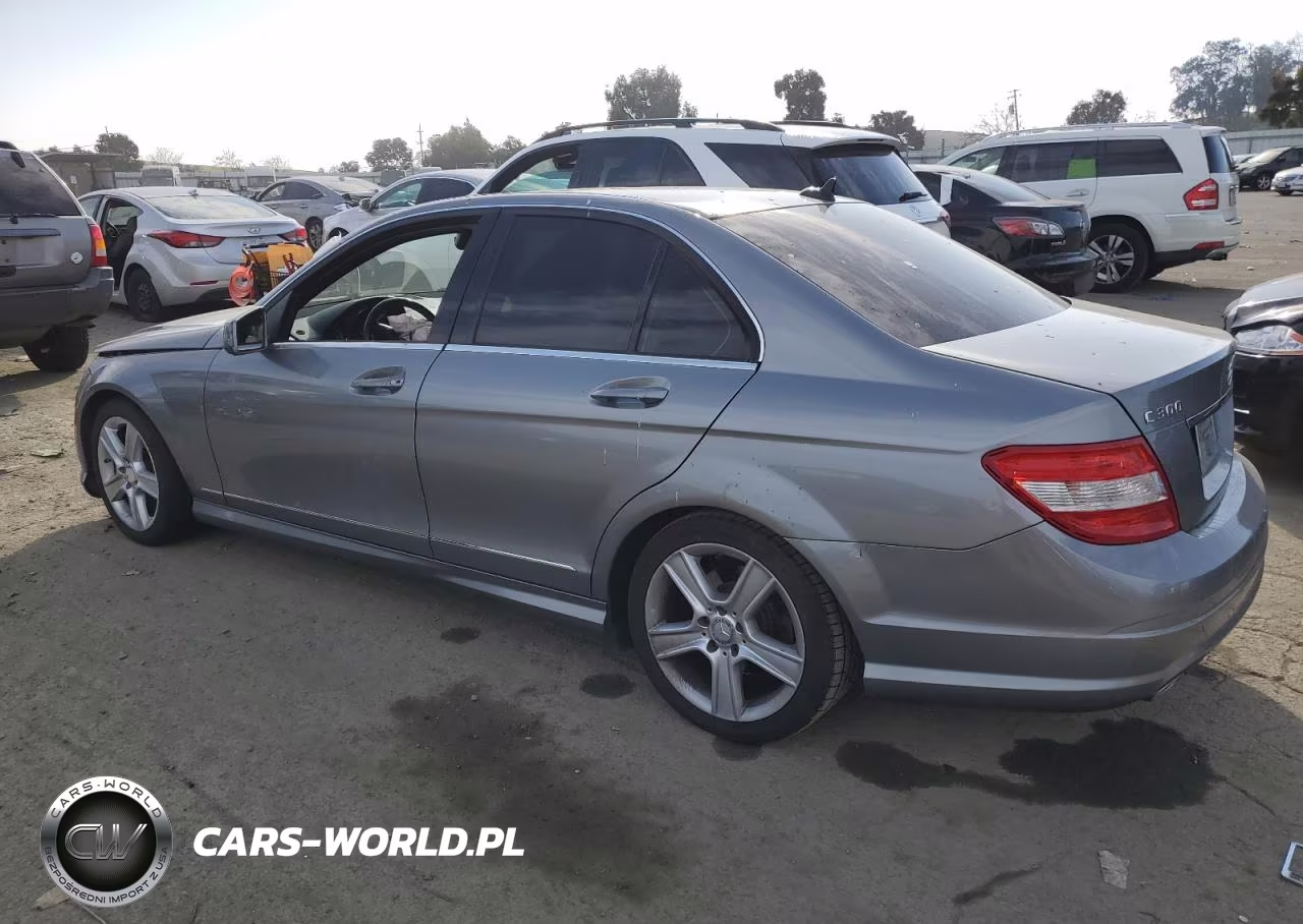 2010 Mercedes-Benz C 300 VIN:WDDGF5EB3AF440593 - 2