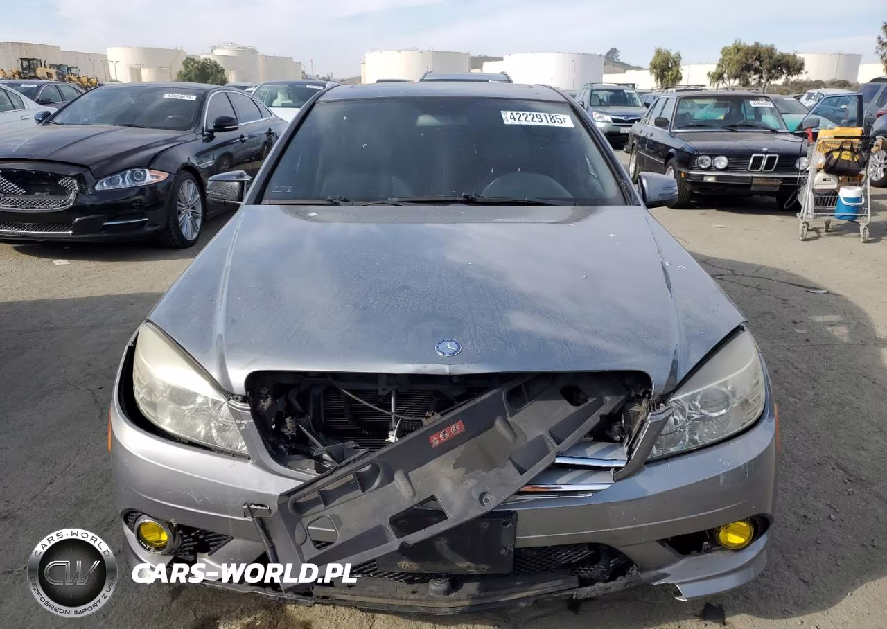 2010 Mercedes-Benz C 300 VIN:WDDGF5EB3AF440593 - 5