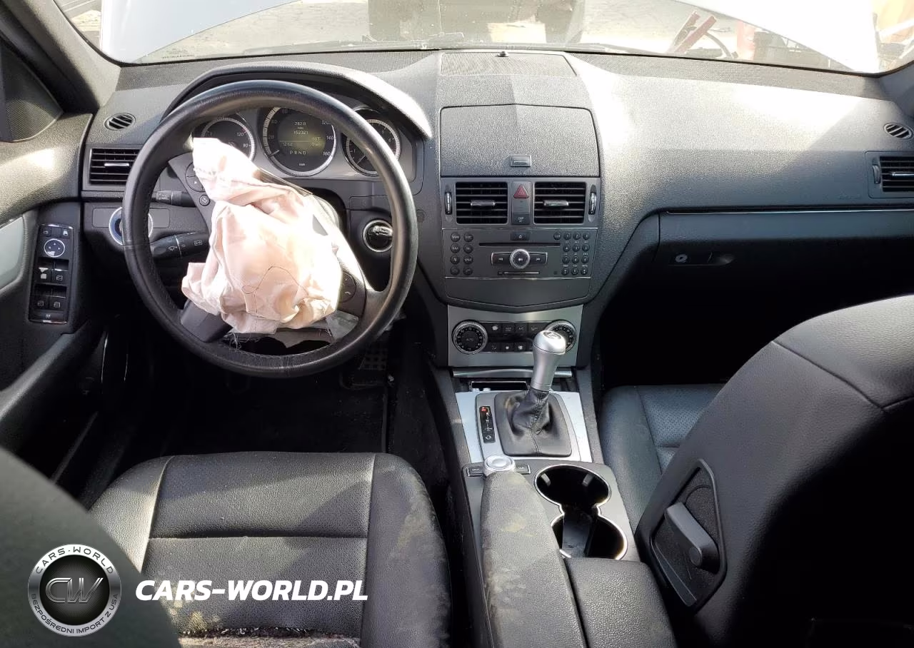 2010 Mercedes-Benz C 300 VIN:WDDGF5EB3AF440593 - 8