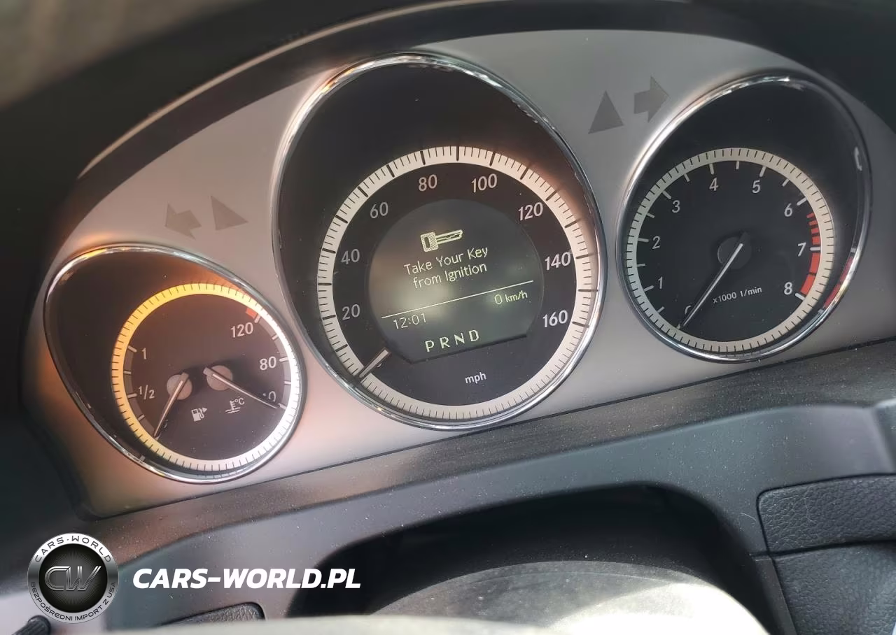 2010 Mercedes-Benz C 300 VIN:WDDGF5EB3AF440593 - 9