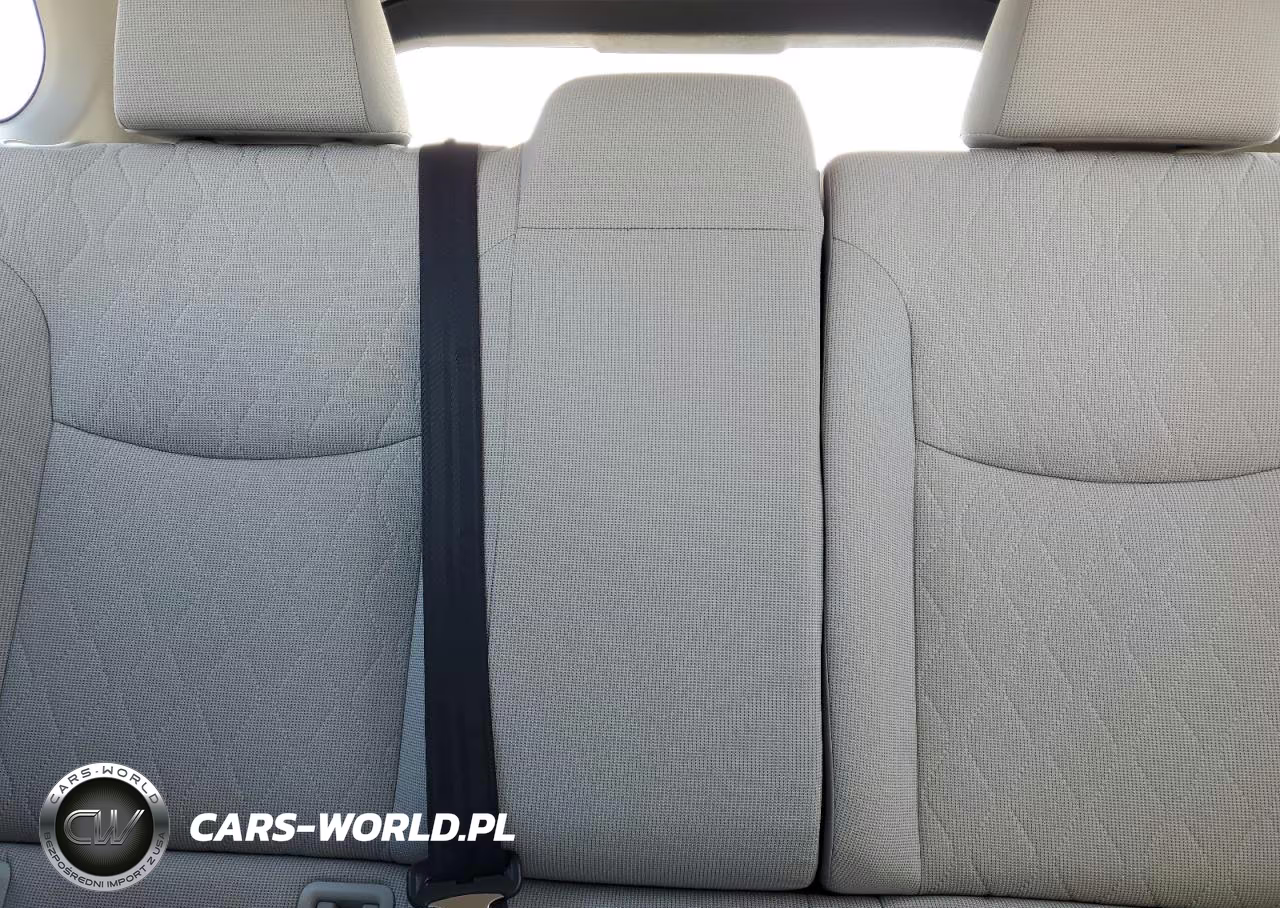2023 Toyota Corolla Cross L VIN:7MUAAAAG7PV058025 - 10