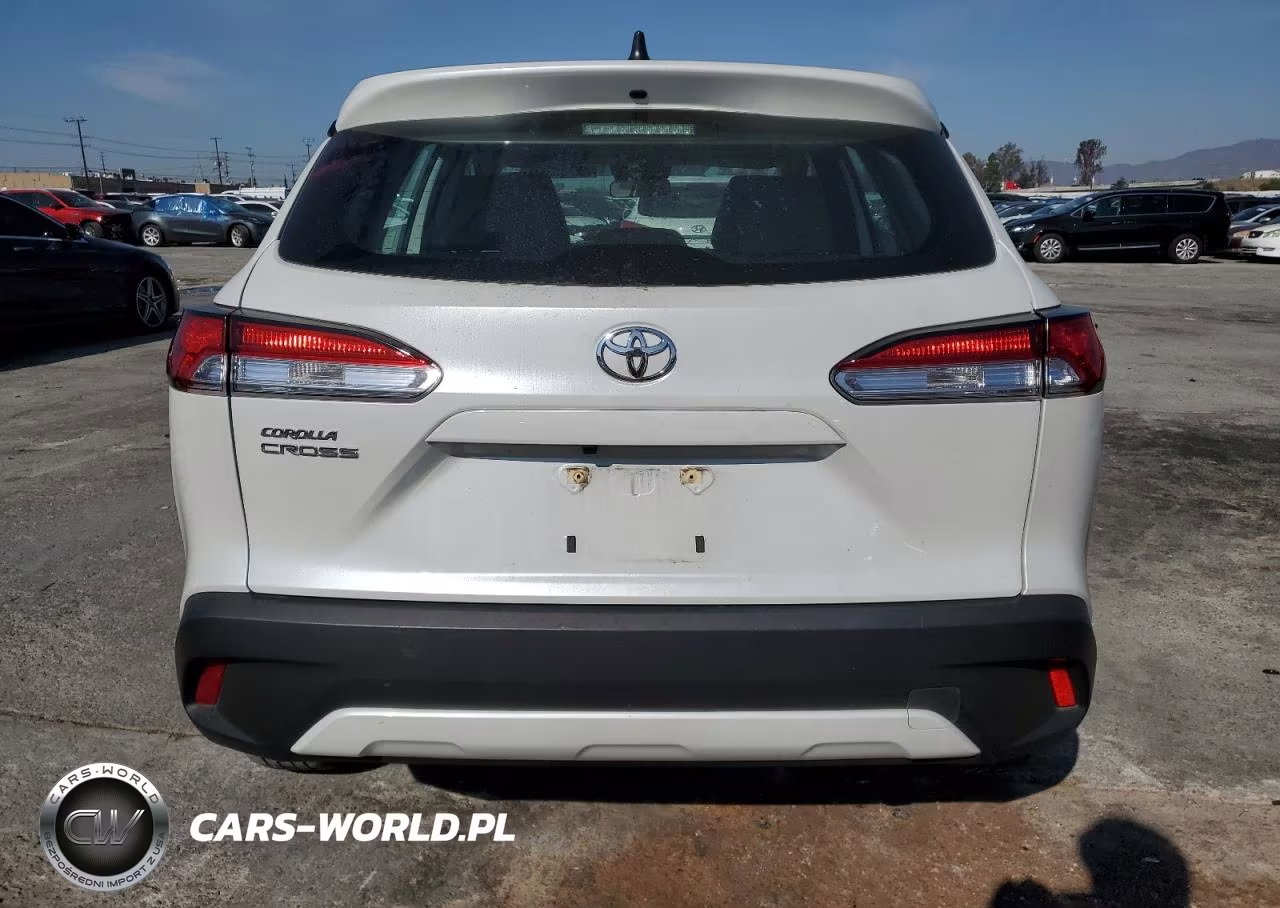2023 Toyota Corolla Cross L VIN:7MUAAAAG7PV058025 - 6