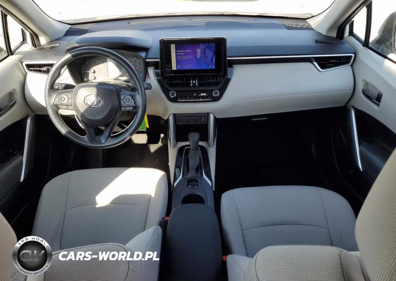 2023 Toyota Corolla Cross L VIN:7MUAAAAG7PV058025 - 8