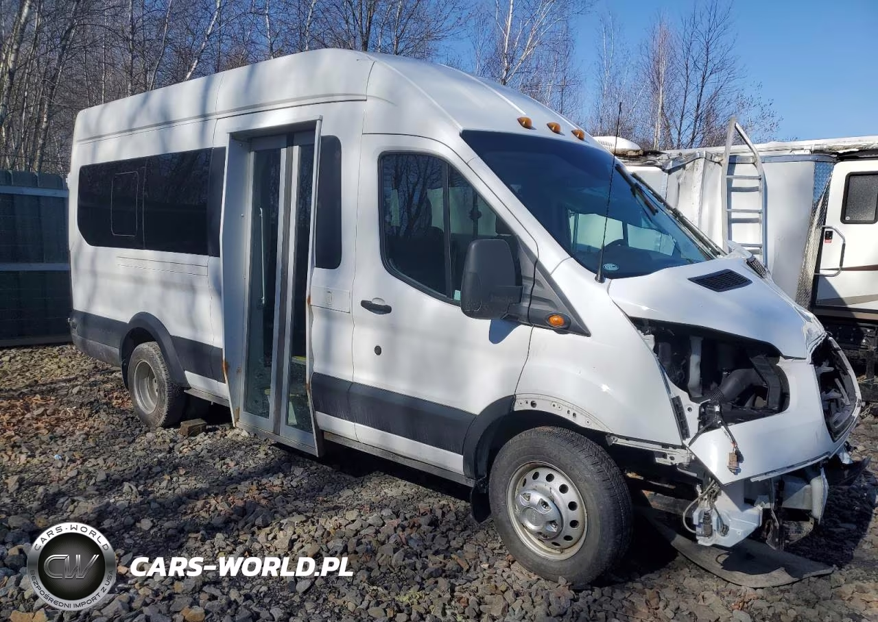 2019 Ford Transit Van VIN:1FDVU4XG8KKA49633 - 4