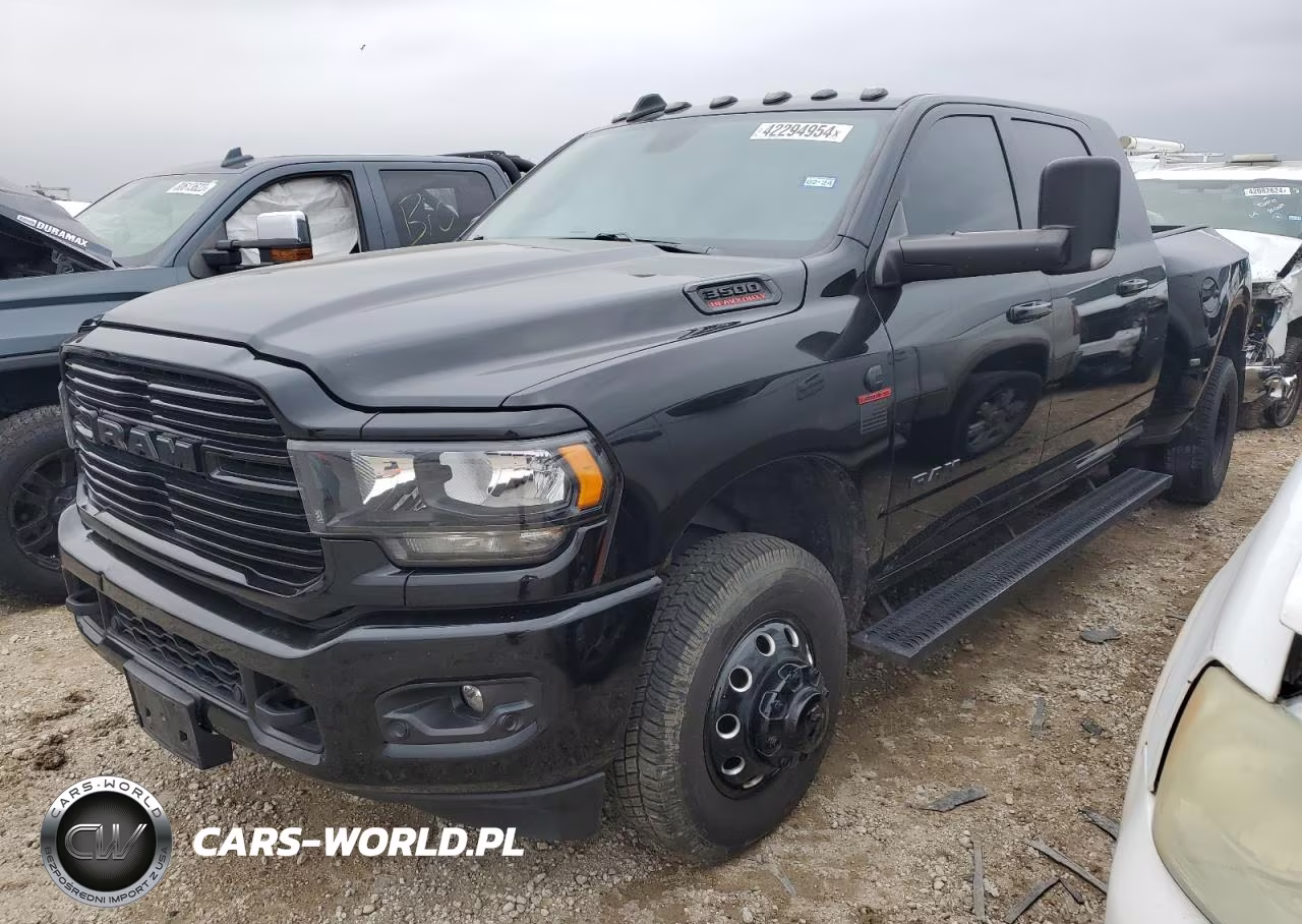 2020 Ram 3500 Big Horn VIN:3C63RRLL2LG113856 - 1