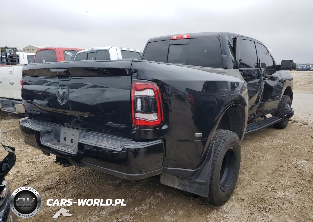 2020 Ram 3500 Big Horn VIN:3C63RRLL2LG113856 - 3