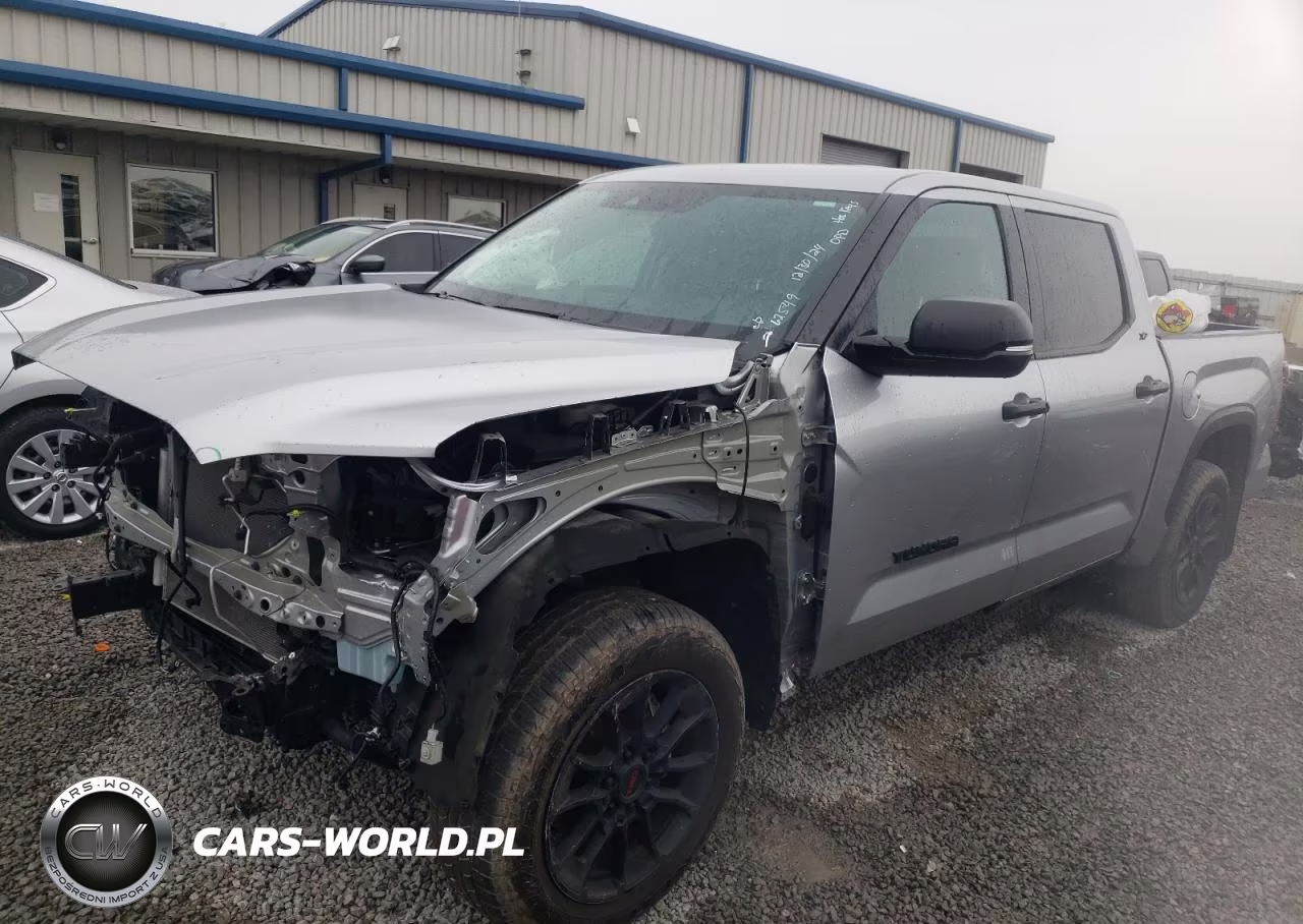 2024 Toyota Tundra – zdjęcie 1 z 12