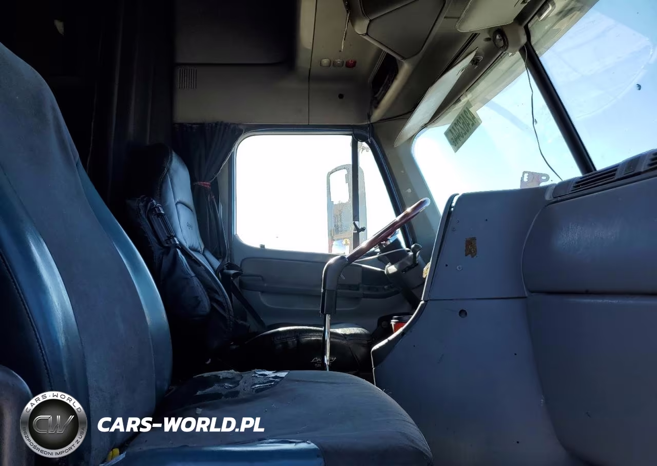 2001 Freightliner Columbia Columbia VIN:1FUJA6CGX1LH02044 - 5